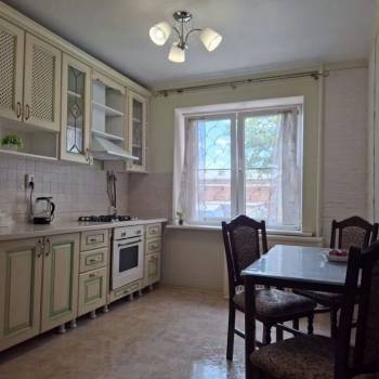 Сдается Многокомнатная квартира, 63 м²