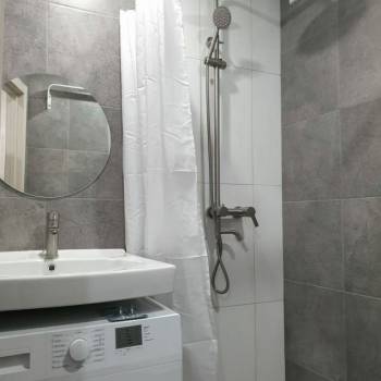 Продается 1-комнатная квартира, 32 м²