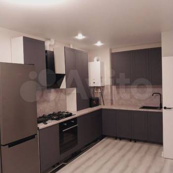 Сдается 1-комнатная квартира, 39 м²