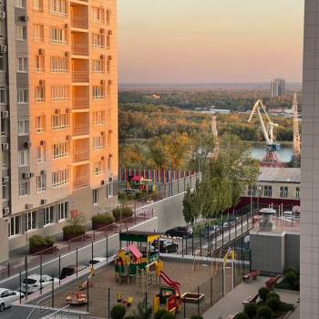 Продается 1-комнатная квартира, 56 м²