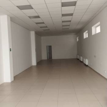 Сдается Нежилое помещение, 120 м²