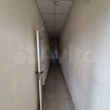Сдается Нежилое помещение, 700 м²