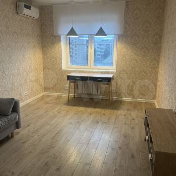 Сдается 2-х комнатная квартира, 65 м²