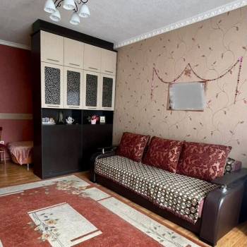 Продается 1-комнатная квартира, 40 м²