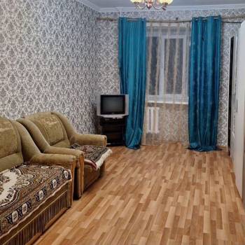 Сдается 1-комнатная квартира, 54 м²