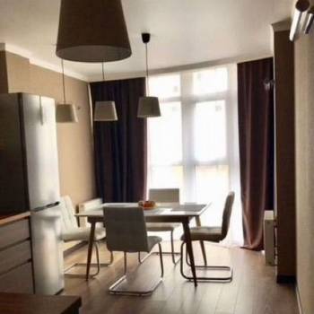 Сдается 1-комнатная квартира, 47 м²
