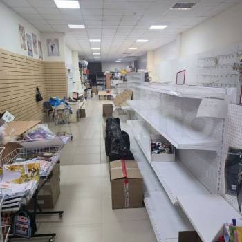 Сдается Нежилое помещение, 252 м²