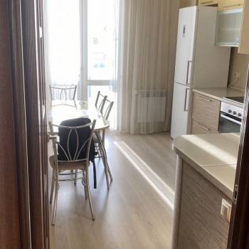 Сдается 1-комнатная квартира, 40 м²