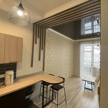 Продается 1-комнатная квартира, 37 м²