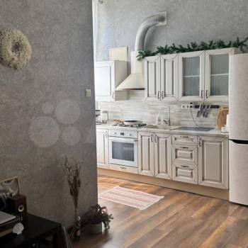 Сдается 2-х комнатная квартира, 60 м²