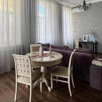 Сдается 2-х комнатная квартира, 60 м²