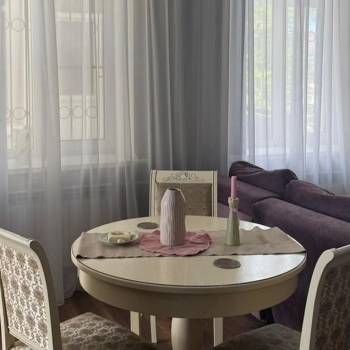 Сдается 2-х комнатная квартира, 60 м²