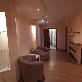 Сдается 2-х комнатная квартира, 69,6 м²