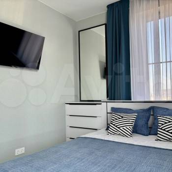 Сдается 1-комнатная квартира, 50 м²
