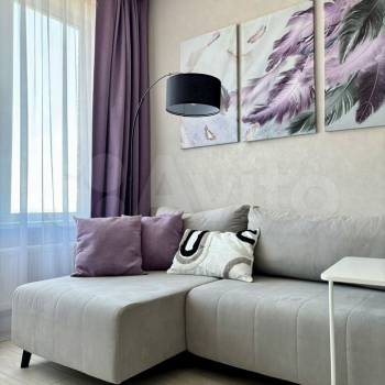 Сдается 1-комнатная квартира, 50 м²