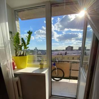 Сдается 1-комнатная квартира, 54 м²