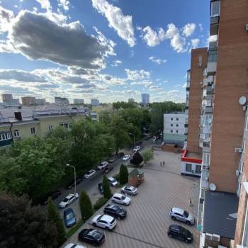 Сдается 1-комнатная квартира, 54 м²