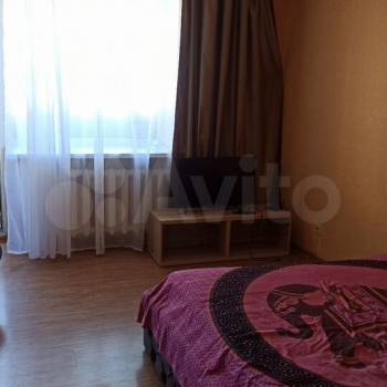 Сдается 1-комнатная квартира, 47 м²