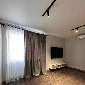 Сдается 2-х комнатная квартира, 78 м²