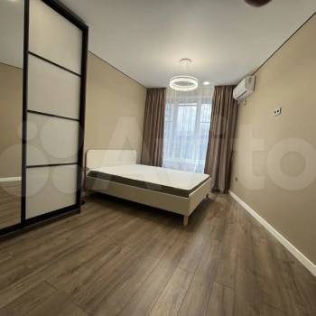 Сдается 1-комнатная квартира, 43,6 м²