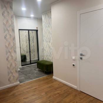 Продается Многокомнатная квартира, 83 м²