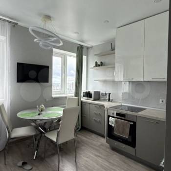 Сдается 1-комнатная квартира, 38,4 м²