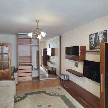 Сдается 1-комнатная квартира, 40,9 м²
