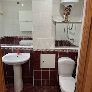 Сдается 1-комнатная квартира, 40,9 м²