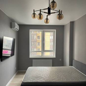 Сдается 1-комнатная квартира, 42 м²