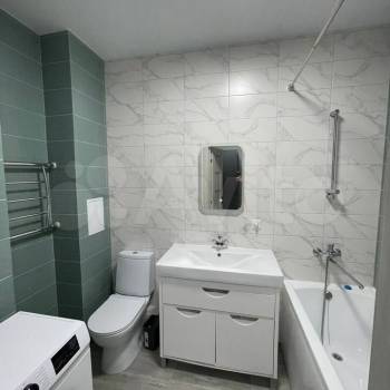 Сдается 1-комнатная квартира, 42 м²
