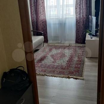 Сдается 1-комнатная квартира, 38 м²