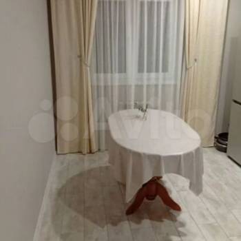 Сдается 2-х комнатная квартира, 66,4 м²