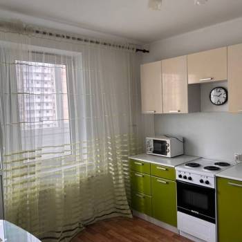 Сдается 1-комнатная квартира, 36 м²