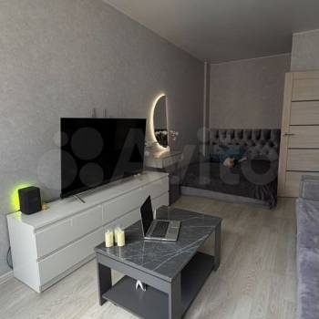 Сдается 1-комнатная квартира, 38 м²