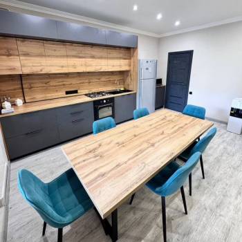 Сдается Дом, 200 м²