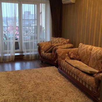 Сдается 2-х комнатная квартира, 67 м²