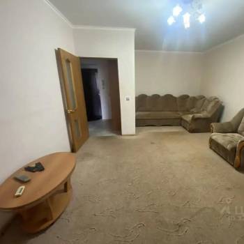 Сдается 1-комнатная квартира, 42 м²
