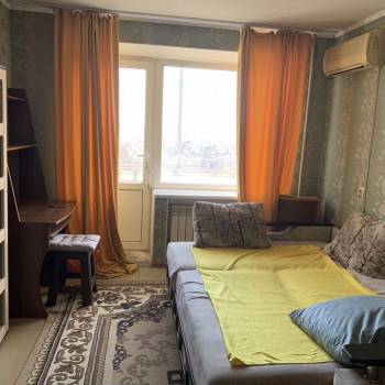 Сдается 1-комнатная квартира, 37 м²