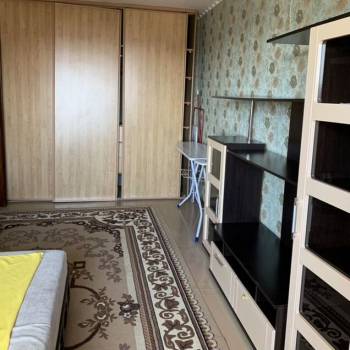 Сдается 1-комнатная квартира, 37 м²