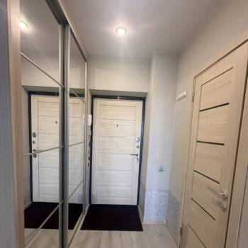 Сдается 1-комнатная квартира, 50 м²