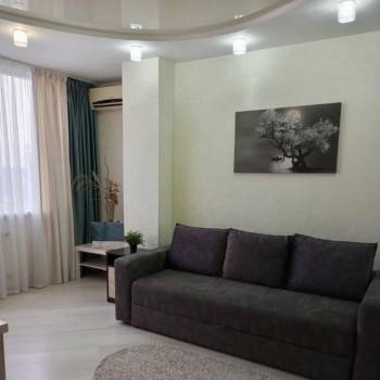 Сдается 1-комнатная квартира, 45 м²