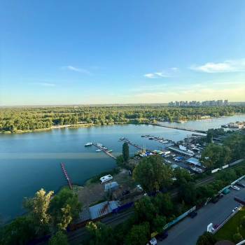 Сдается 2-х комнатная квартира, 86 м²