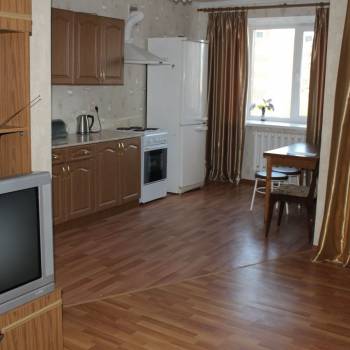 Сдается 2-х комнатная квартира, 70 м²