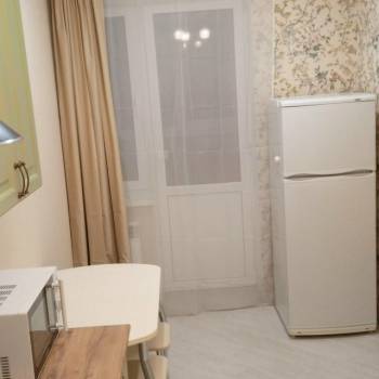 Сдается 1-комнатная квартира, 37 м²
