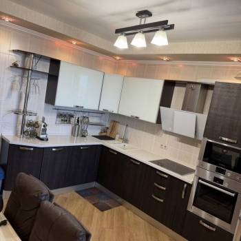 Сдается 1-комнатная квартира, 46 м²