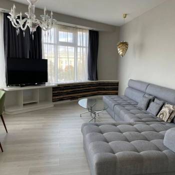Сдается 1-комнатная квартира, 60 м²