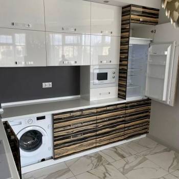 Сдается 1-комнатная квартира, 60 м²