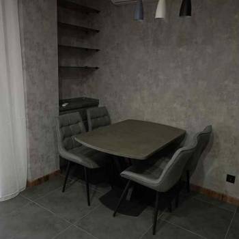 Сдается 2-х комнатная квартира, 75 м²