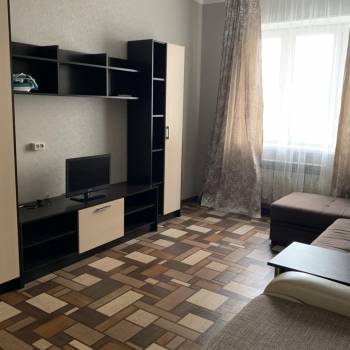 Сдается 1-комнатная квартира, 41 м²