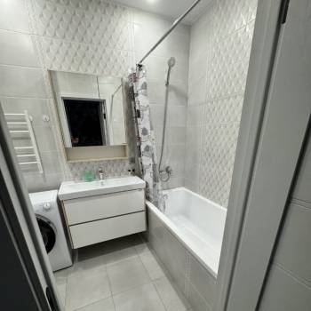 Сдается 1-комнатная квартира, 41 м²